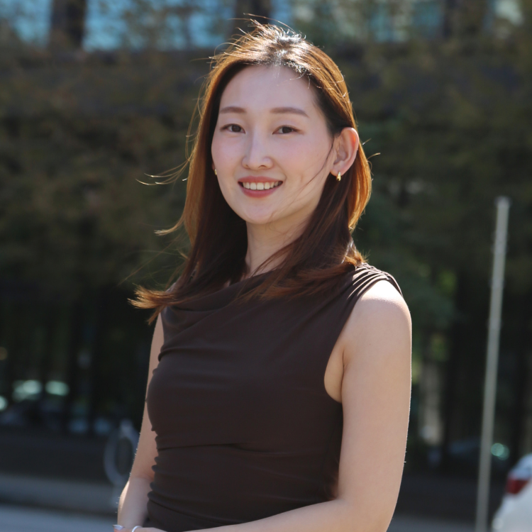 Ines Kim